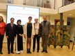 Exdiplomática holandesa dona pinturas a museo vietnamita