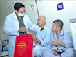 Premier vietnamita visita pacientes pediátricos con motivo del Festival de Medio Otoño