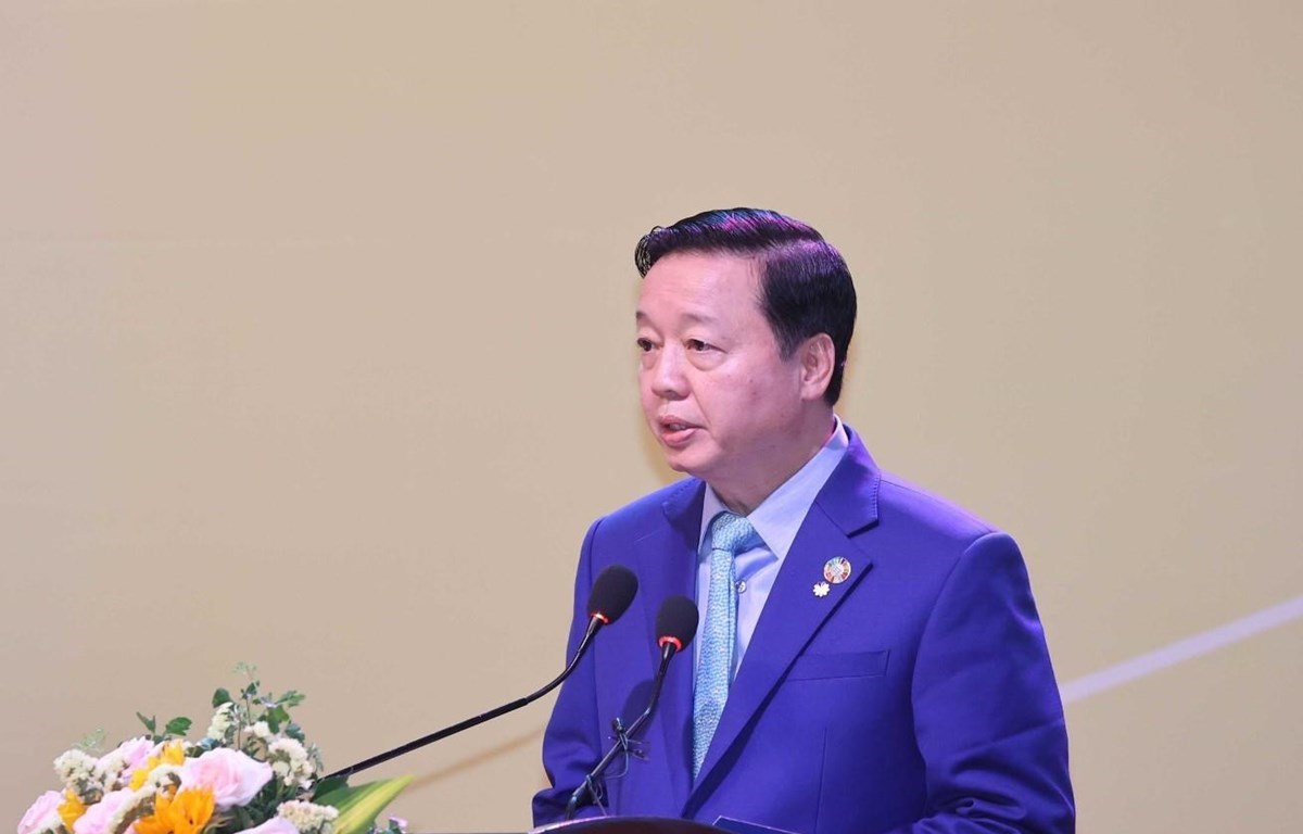 El ministro de Recursos Naturales y Medio Ambiente, Tran Hong Ha (Fuente: VNA)
