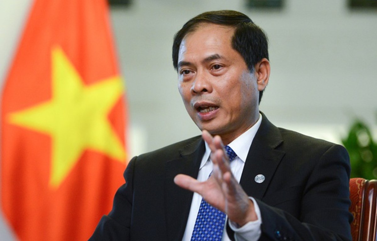 Diplomacia vietnamita mantendrá papel pionero para elevar el prestigio y la posición del país 