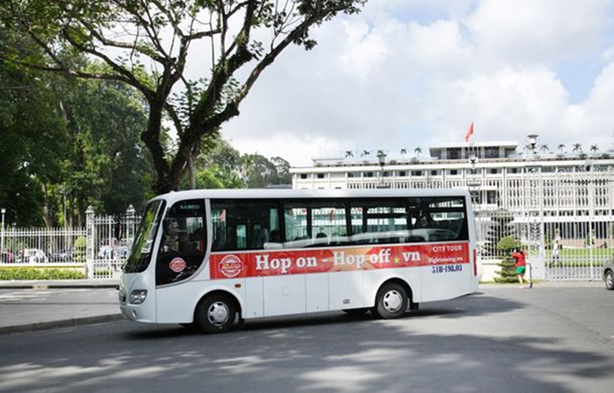 Ofrecen recorrido turístico en autobús por Ciudad Ho Chi Minh 