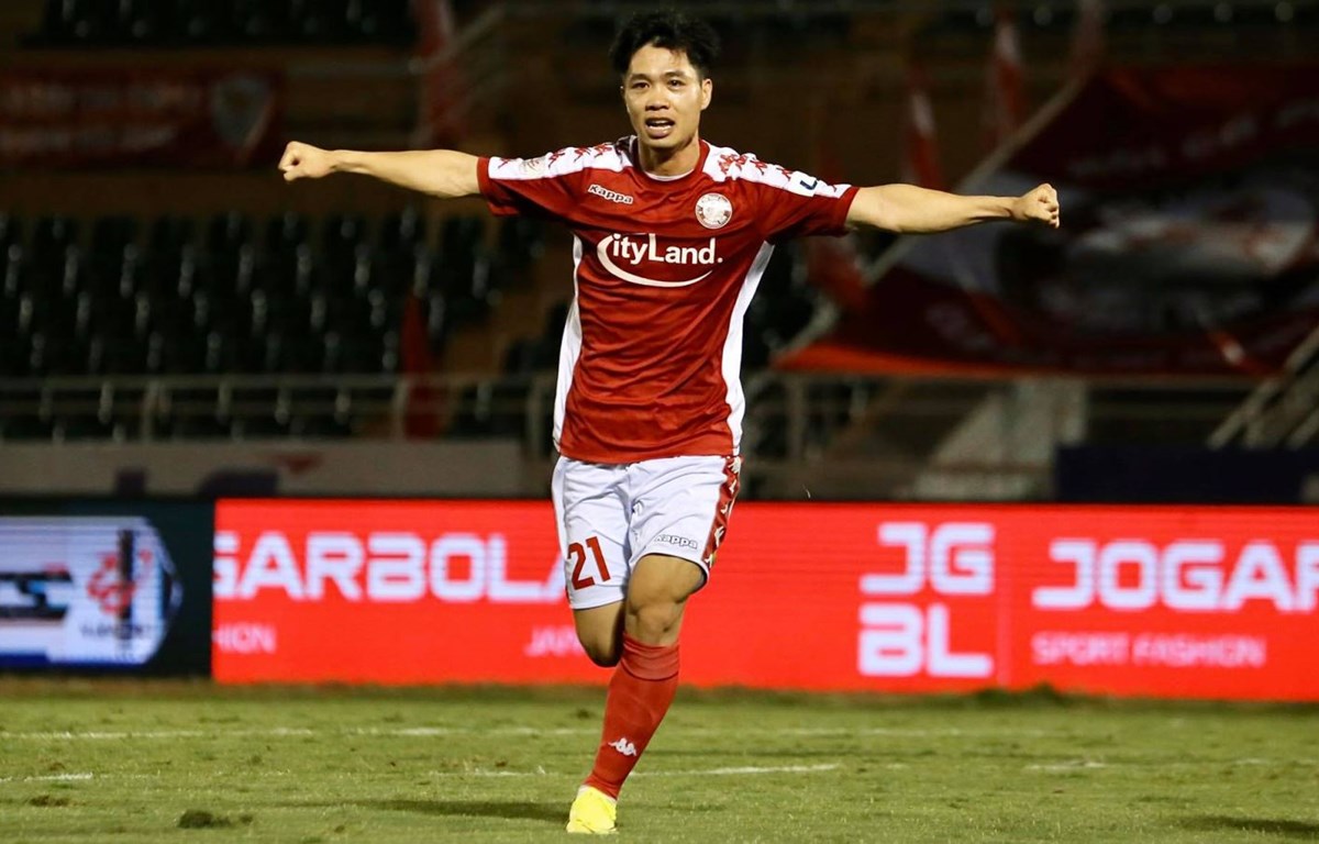 Otro futbolista vietnamita se une a campaña de AFC contra el COVID-19
