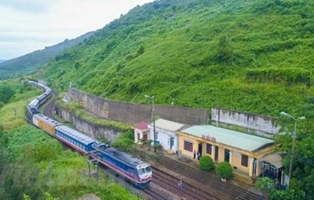 Comenzará Vietnam renovación de línea ferrocarril Norte-Sur 