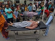 (Galería) Rostros temerosos en terremoto que sacude el Sur de Asia 