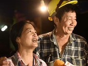 [Foto] Rescatan con vida a 12 niños desaparecidos en cueva de Tailandia