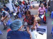 Hanoi necesita garantizar el distanciamiento en lugares de prueba y vacunación del COVID-19