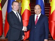 [Foto] Primer ministro de Rusia inicia visita oficial a Vietnam