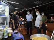 Restaurantes en Hanoi cumplen los requisitos de prevención y control del COVID 19