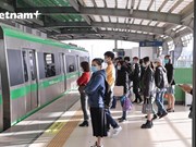 Línea ferroviaria Cat Linh-Ha Dong se convierte en medio de transporte ideal para ir al trabajo