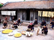 Conservan oficio de tejido de seda en comuna Nam Cao