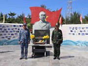 Estatua del general Vo Nguyen Giap custodia la soberanía vietnamita en archipiélago de Truong Sa 