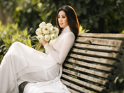 Miss Vietnam Khanh Van exalta belleza pura de Ao Dai