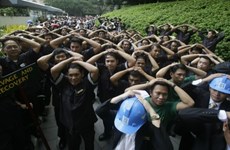 Miles de filipinos ejercitan defensas ante terremoto en Manila