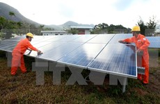 Grupo sudcoreano invertirá en planta eléctrica solar en Vietnam