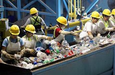 Supervisan proyecto de tratamiento de residuos sólidos en Quang Ngai
