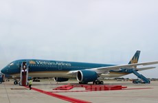Vistas cercanas de “súper avión” Airbus A350 de Vietnam Airlines