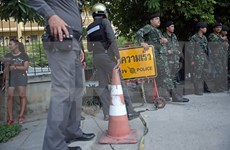 Policía tailandesa busca una sospechosa de atentado 