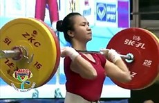  Halterista vietnamita gana medallas de oro en torneo regional