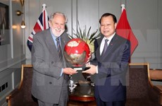 Vietnam desea impulsar cooperación multifacética con el Reino Unido