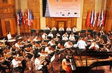 Vietnam brilla en competición internacional de Piano Hanoi