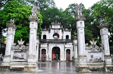 Cuatro protectores de Thang Long (Hanoi)