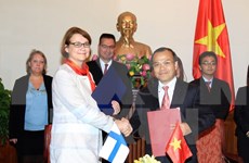Propone Vietnam a Finlandia exención de visado para diplomáticos