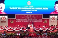 Comitiva vietnamita asiste a Asamblea General del partido gobernante de Malasia