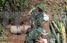 Moviliza Vietnam recursos nacionales y extranjeros a superación de secuelas de bomba
