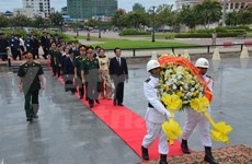 Conmemoran en Cambodia fundación de ejército popular vietnamita
