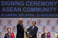 Tailandia se compromete a contribuir a cumplimiento de visión de ASEAN