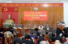 Confederación de Trabajadores vietnamitas debate pautas para 2016