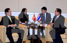 Primer ministro de Vietnam se reúne con su par tailandés