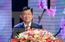 Presidente vietnamita insta al sector de salud continuar renovación integral