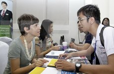 Gran concurrencia al Día de educación universitaria en Vietnam