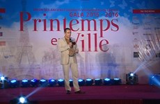 Organizan en Hanoi gala de ex estudiantes vietnamitas en Francia