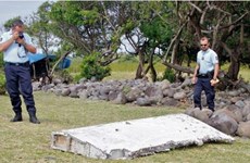 Encuentran en isla Reunión nuevo fragmento que podría ser del MH370