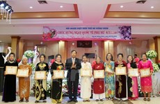 Vietnamitas en Laos conmemoran Día Internacional de la Mujer
