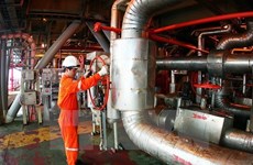 Rusia y Vietnam amplían cooperación en explotación petrolera