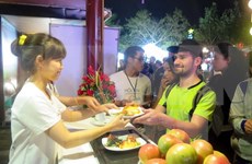 En ciudad antigua de Hoi An festival de gastronomía internacional