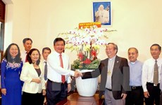 Autoridad de Ho Chi Minh felicita a fieles católicos en ocasión de la Pascua