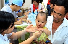 Médicos estadounidenses brindan esperanza a niños vietnamitas con defectos faciales