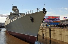 Bota Rusia buque de guerra Gepard construido para Vietnam