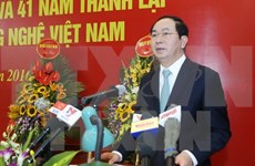 Presidente de Vietnam llama a científicos a coadyuvar a avance nacional