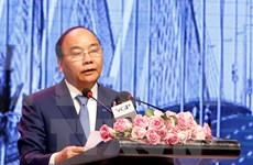 Primer ministro de Vietnam revisa situación de salinización en provincia sureña
