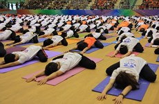 Gran meditación colectiva en Hanoi en Día Internacional de Yoga