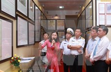 Exhibición muestra soberanía vietnamita sobre territorios insulares