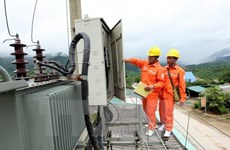 Más hogares en provincia vietnamita con acceso a red energética nacional