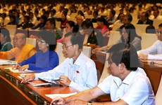 Parlamentarios vietnamitas preocupados por deuda pública y presupuesto