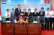 Firman acuerdo de proyecto de tratamiento de aguas residuales en provincia vietnamit