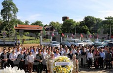 Vietnamitas en Laos y Camboya homenajean a los caídos por la patria
